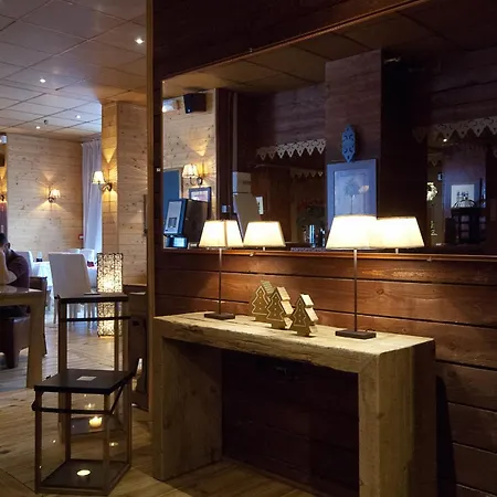 Ξενοδοχείο Hotel-restaurant La Mandia La Mongie