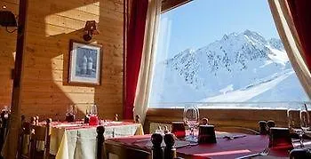 Ξενοδοχείο Hotel-restaurant La Mandia 3*